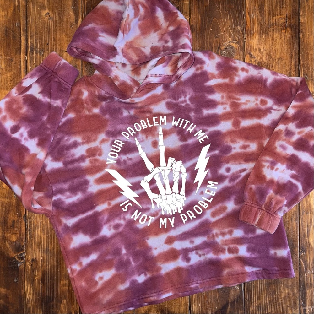 Skelly tie dye hoodie size M